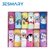 Khăn tắm cho bé thêu hình nhiều màu